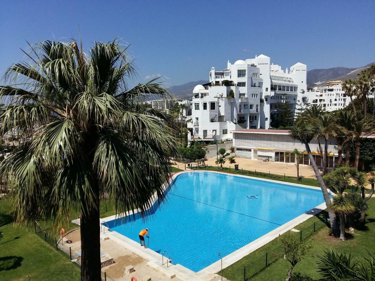 Estudio En 1ª Linea En Santa Clara Торремолинос Экстерьер фото